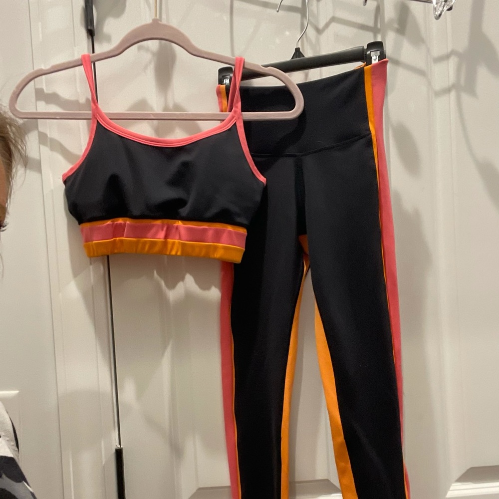 IVL collective brand workout LEGGINGS only size 2 - Picture 3 of 3